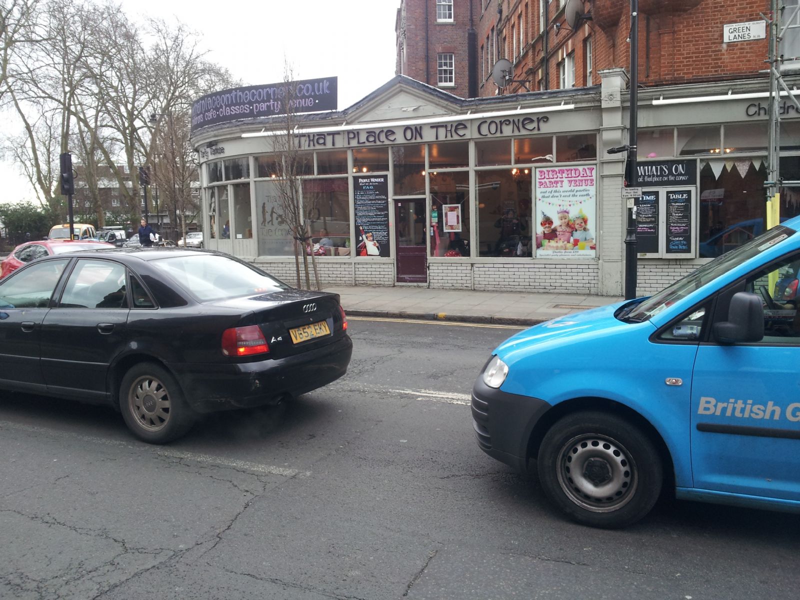 Newington Green Road